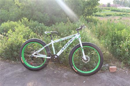 Велосипед с широкими колесами FatBike YM-5567